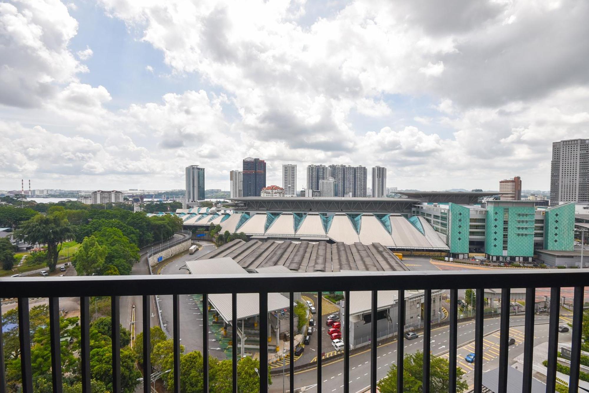 Twin Tower Residence By Nest Home【5 Mins Walk To Ciq】 Johor Bahru Bagian luar foto