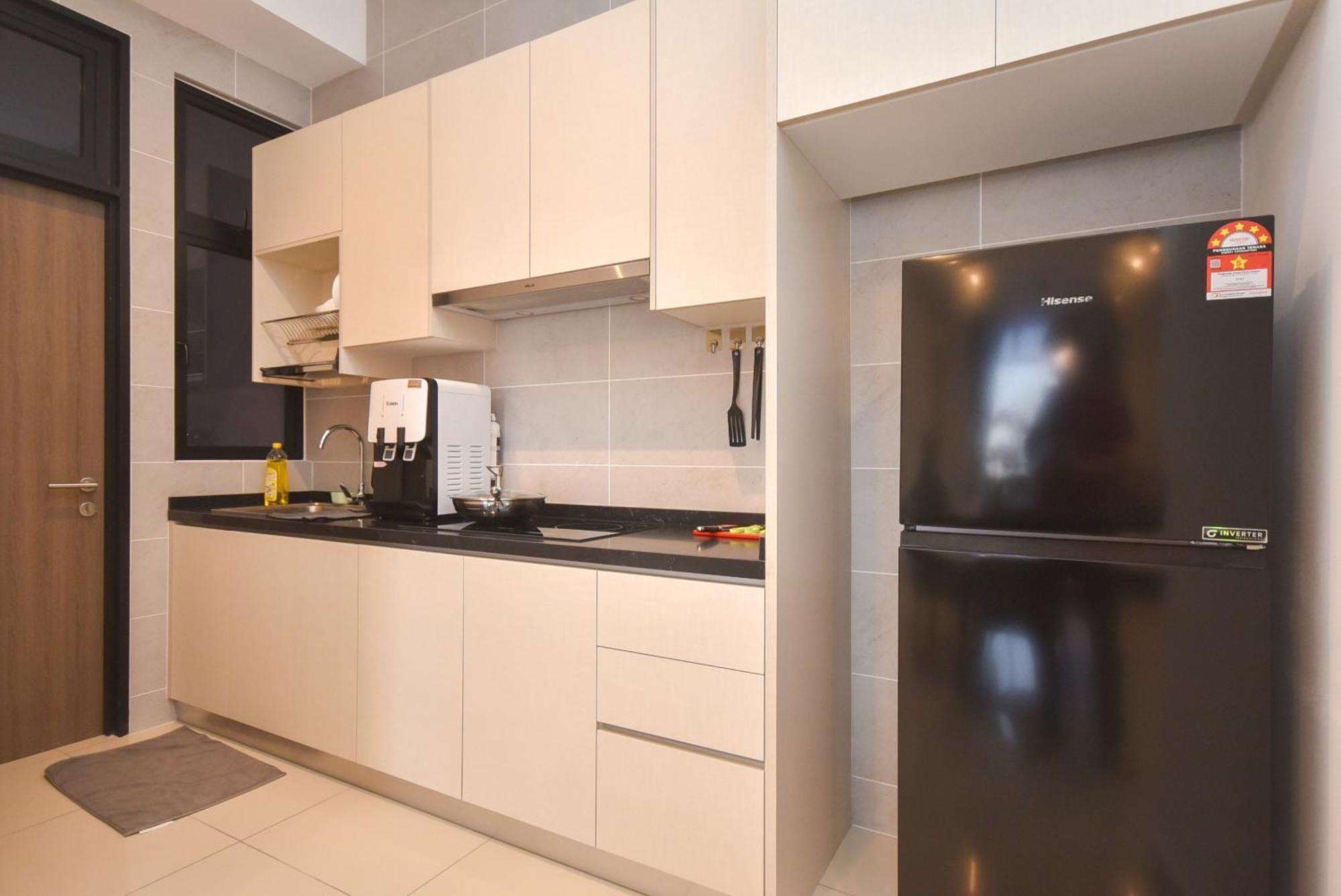 Twin Tower Residence By Nest Home【5 Mins Walk To Ciq】 Johor Bahru Bagian luar foto